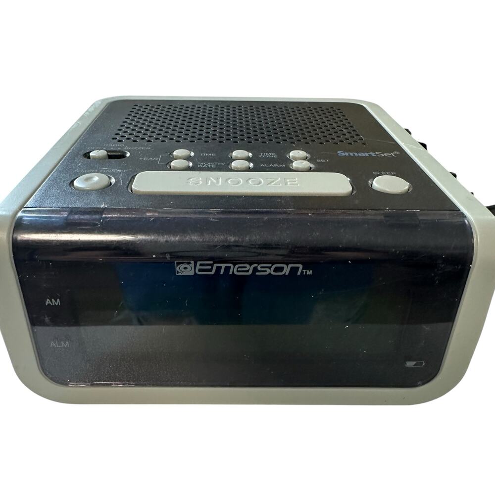 Vintage SmartSet Emerson AM/ FM Radio Clock Alarm Clock Testing Working